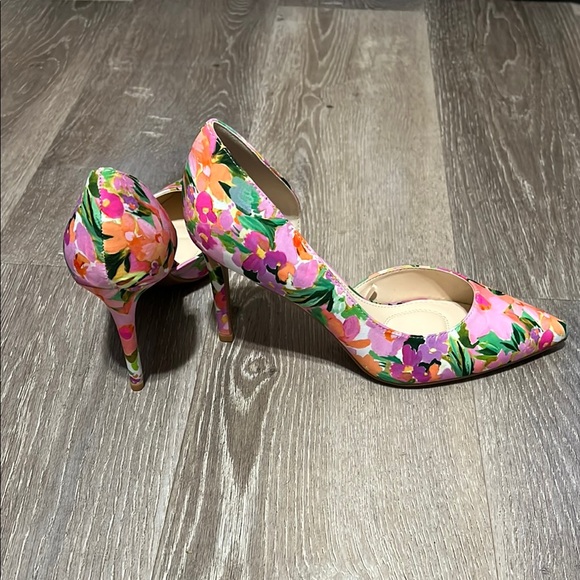 Nine West Floral Heels - Pink and Orange - Picture 2 of 3